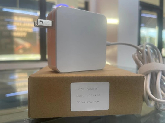 MacBook Power Adapter C Type