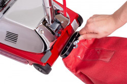 886 SANITAIRE COMMERCIAL UPRIGHT VACUUM