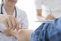 Globe Miconazole Nitrate 2% Antifungal Cream, Cures Most Athletes Foot, Jock Itch, Ringworm. 1 OZ Tube