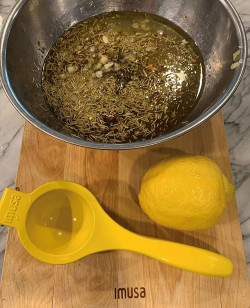 Bene Casa aluminum lemon press, easy squeal lemon juicer, no pulp, no seed lemon press, no battery lemon press, dishwasher sale lemon juicer