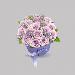 House of Tahiti roses and confections gift