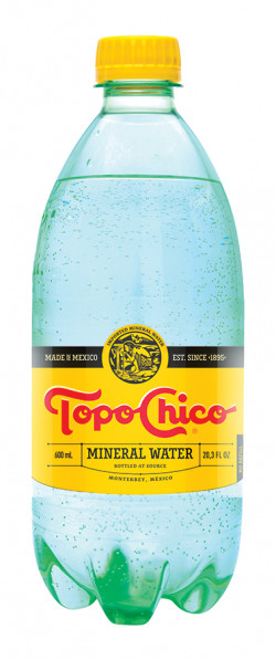 Topo Chico Sparkling Mineral Water (20oz / 24pk)
